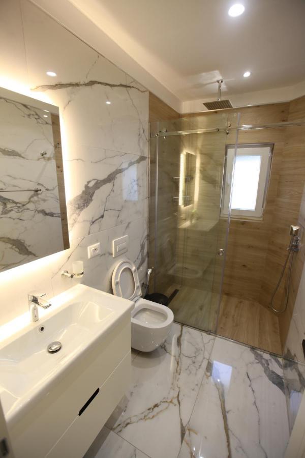 Arkle Apartment 1 Tiranë Eksteriør bilde